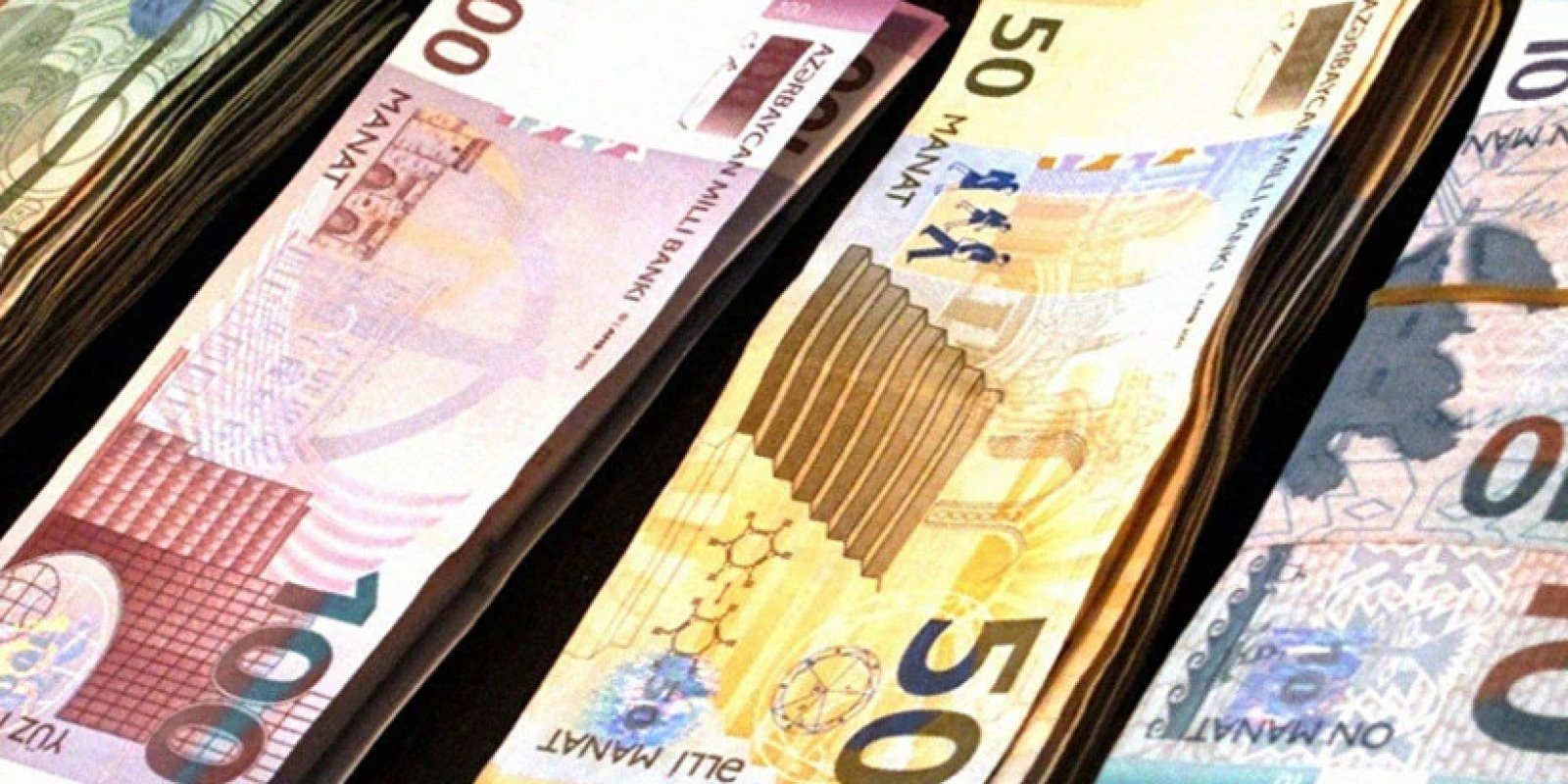 Əhalinin nominal gəlirləri artıb