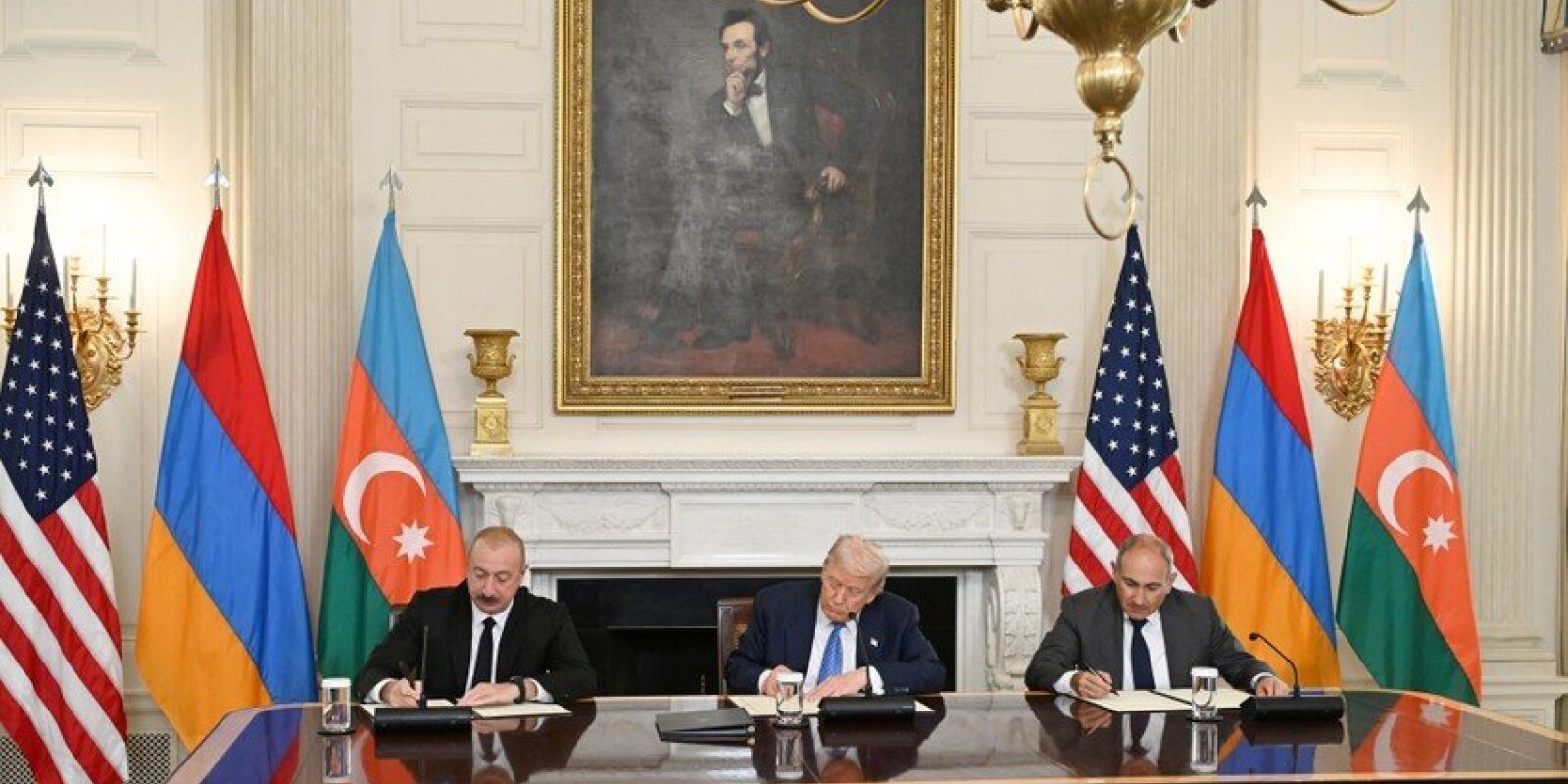 Ali Radanın komitə sədri: Azərbaycan və Ermənistan nəhayət Rusiyaya baxmadan əməkdaşlıq etmək imkanı əldə edirlər