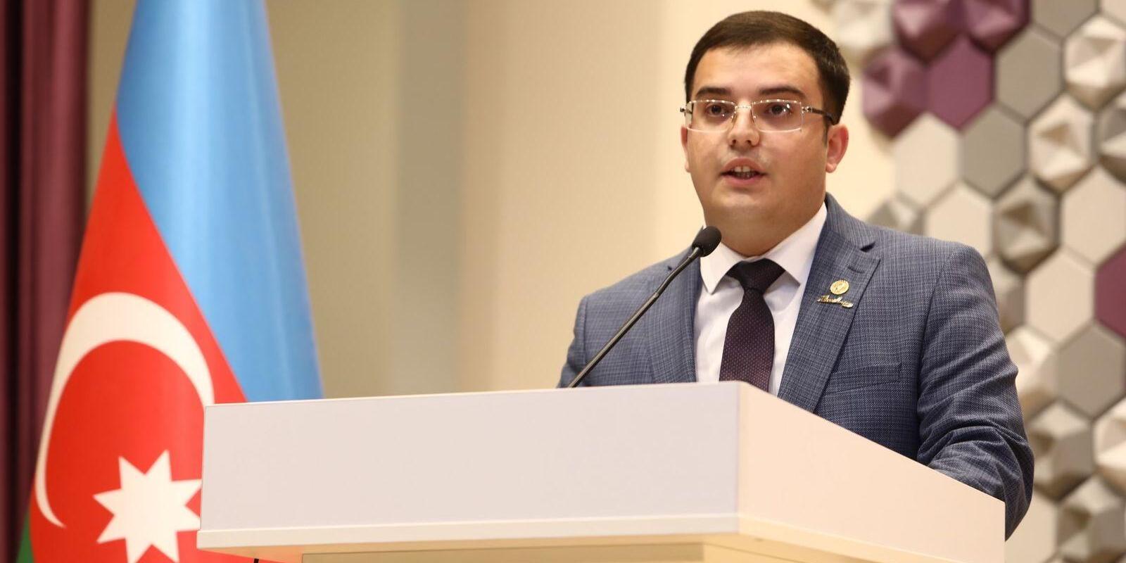 “Bu xarici dili bilmədən uğur qazanmaq çətin olacaq” – Təhsil eksperti Əmrah Həsənlidən açiqlama